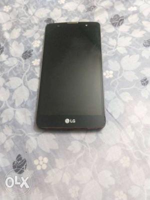Lg Stylus 2Plus one year 2 months used with box