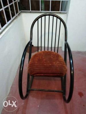 Rocking chair in excellent condition. very