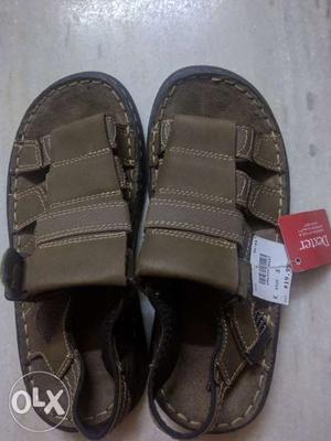 Sandals (Brand - Dexter US). Size 6