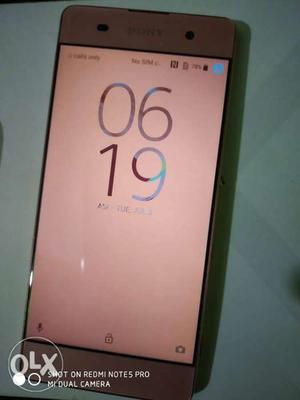 Sony Xperia XA with good condition with charger