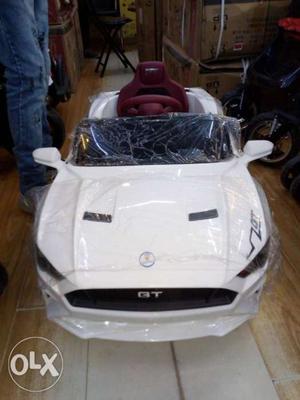 White Mustang GT Ride On Toy Car for kids 1 yrs to 5 yrs age
