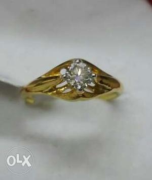 18kt Gold diamond Soliter ring. 3.10gm, Dia