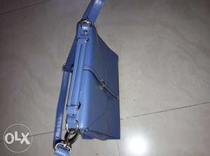 Beautiful Blue color hand/sling bag...4
