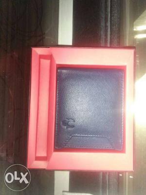 Black Leather Bifold Wallet With Box
