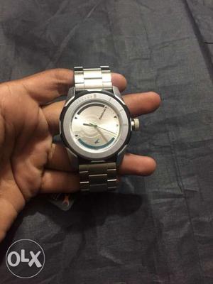 Brand new fastrack for men with tag and box. 100%