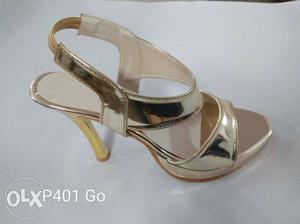 Designer Sandal size 6 to 11. limited offer.