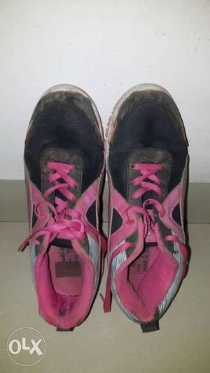 Girls shoes in good condition and only 2 time used