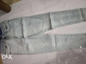 Ladies jeans.single peace 450. if u buy 3 u will