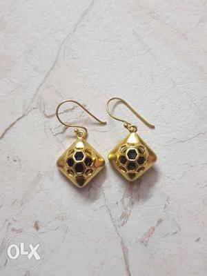 Pair of Gold plated Handcrafted Designer drop