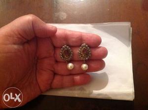 Pearl and silver earrings. new. bought for  a