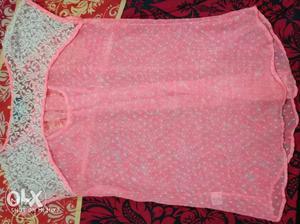 *Size- M *Colour- Neon Pink *New top.