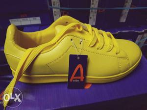 Yellow Low-top Sneaker