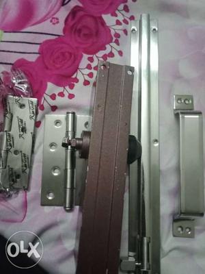 4 inch Hinges and tower bolt and door closer sale