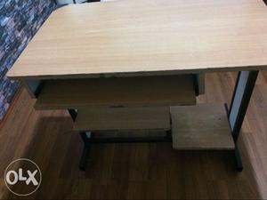 Brand new computer table on sale
