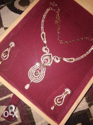 Brand new jewelry set