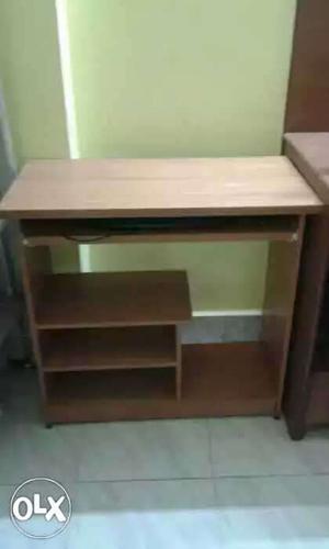 Brown Wooden Single-pedestal Desk