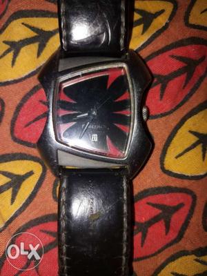 Fastrack watch worth rs bt i am selling it at