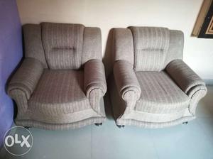 Good condition sofa chairs n big sofa needs