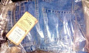 Ladies branded jean fixed MRP ptice tag:Rs.720