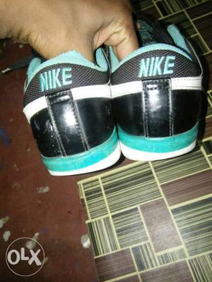 Original Nike shoe Size 7
