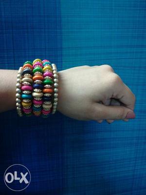 Pair this multicoloured beaded bracelet with your