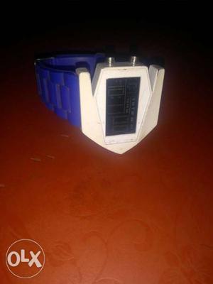 Rectangular White Digital Watch With Blue Link Strap