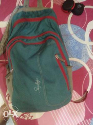 Skybag backpack, 4 months old nice bag 25L