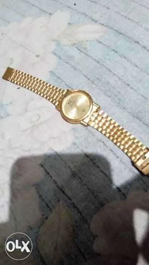 Sonata watch yaa in New condition