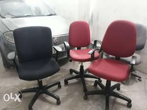 Three chair for sale  fixed prise