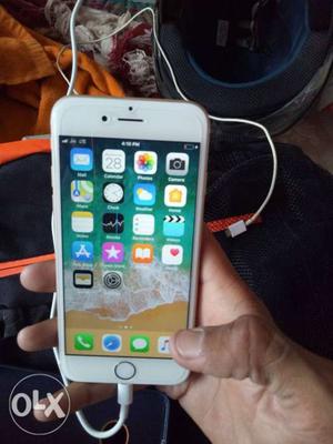Apple iPhone 6s 64GB 4 month old 4 month old 8