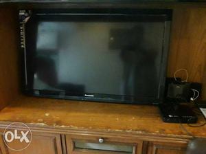 Available Panasonic 40 inches lcd tv in very good
