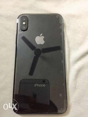 Brand new less then 2 month used Apple iphone x