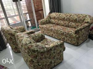 Floral sofa set