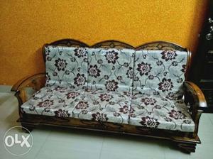 Teak wood 3+1+1 sofa.. with removable cushions..