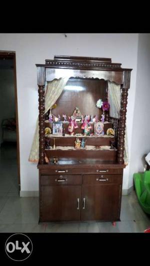 Teak wood temple in perfect condition only 1.5