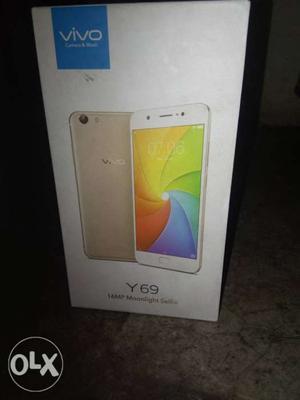 Vivo y69 new condition phone 6 month old