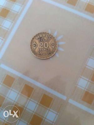 20 francs coin gold in colour made in 