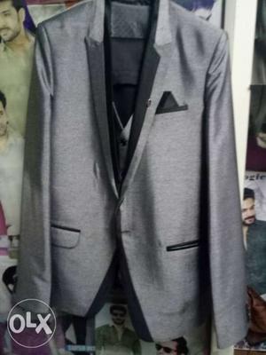 3 pcs full suit coat pant shirt tie with broch