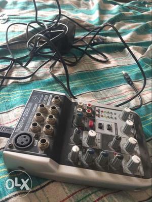Behirenger sound card and mixer