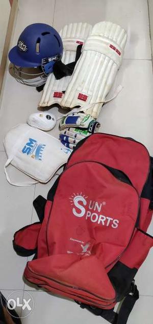 Cricket Kit - Set of pads (SS), Cricket Bag,