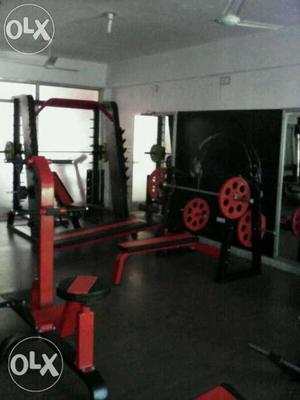 Red And Black Exercise Equipment\]