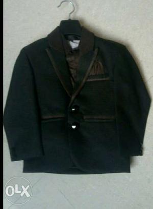 Suit for children of 3 years only 1 time used