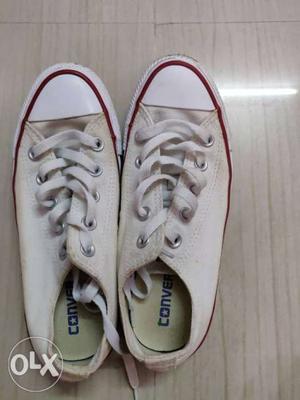 White converse sneakers, not used alot. size- uk
