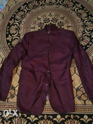 Divert Men's XL sized maroon blazer Size -40 Only