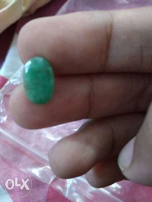 Low quality emerald of 5 ratti size