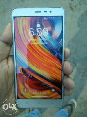 Mi note 3 excellent in condition with 3 GB ram 32