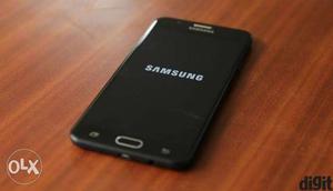 Samsung galaxy on nxt 64 gb.. 3gb ram.. with