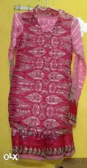 Women's Red And Pink Paisley Long-sleeved Dress