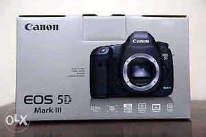 Canon 5D with complete kit and lens