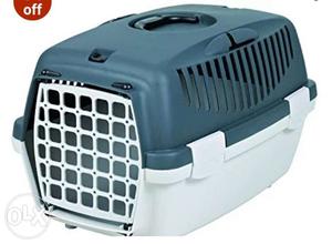 Pet Carrier for puppy/cat (19x13x12 inches)